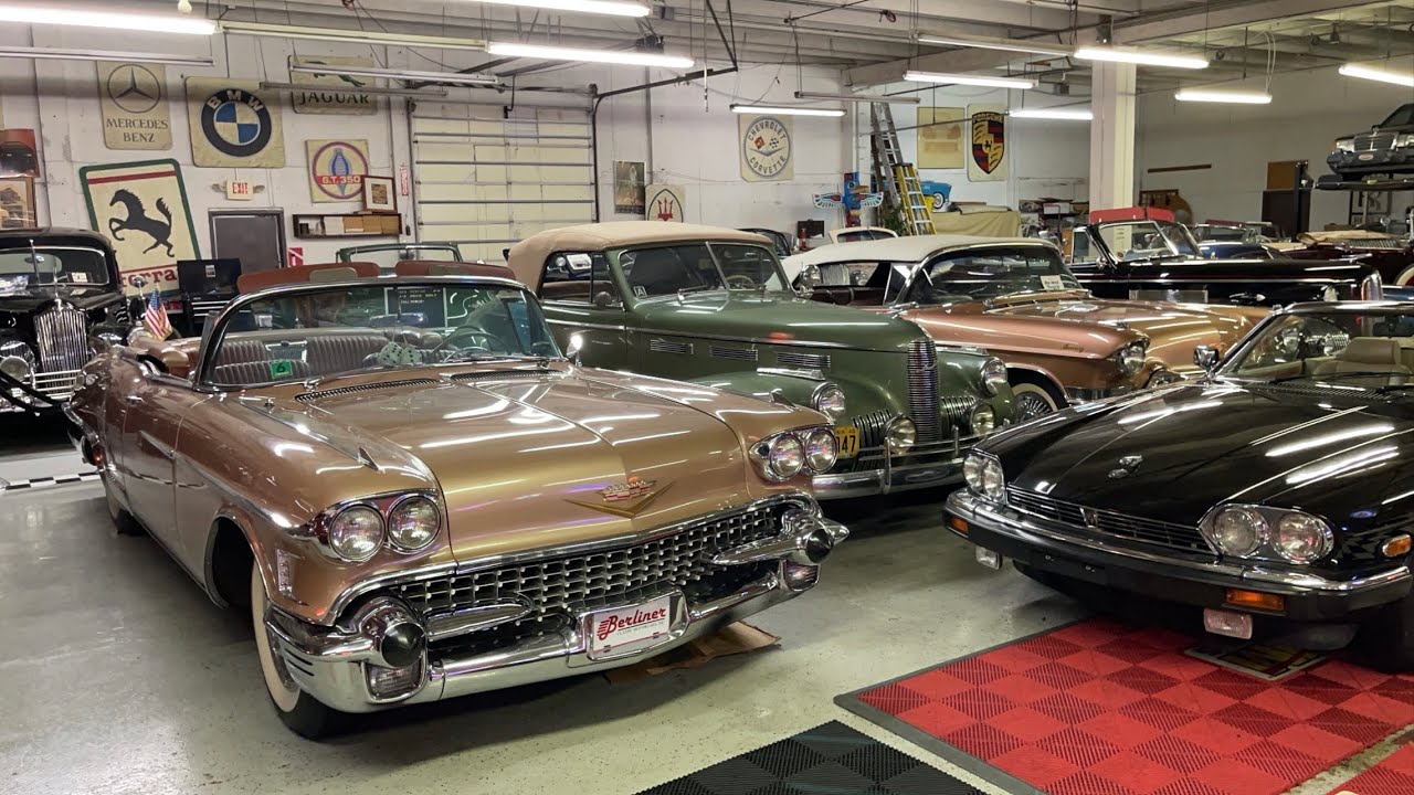 Inmensa colección de autos clásicos a la venta, accesorios y memorabilia de los años 50
