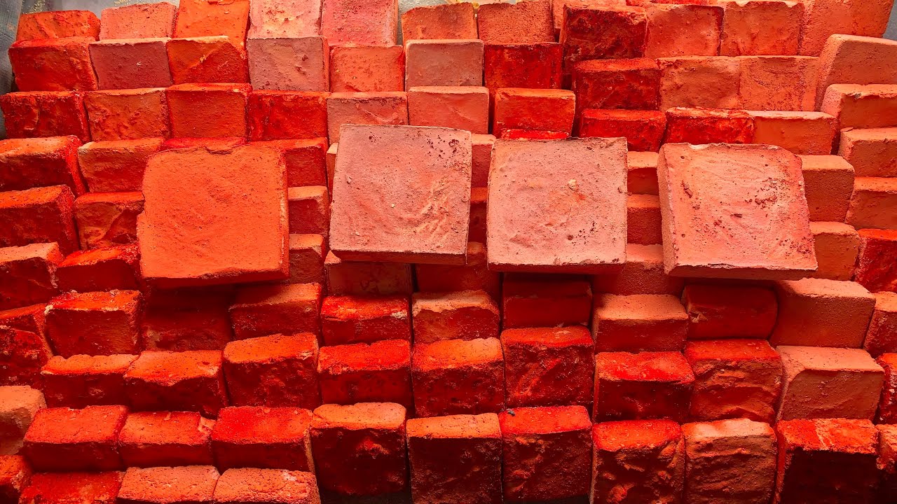 New Series Colours: Part 1 : Mass Crush Colours Small Gymchalk Blocks ; Red Satisfying,Crunchy