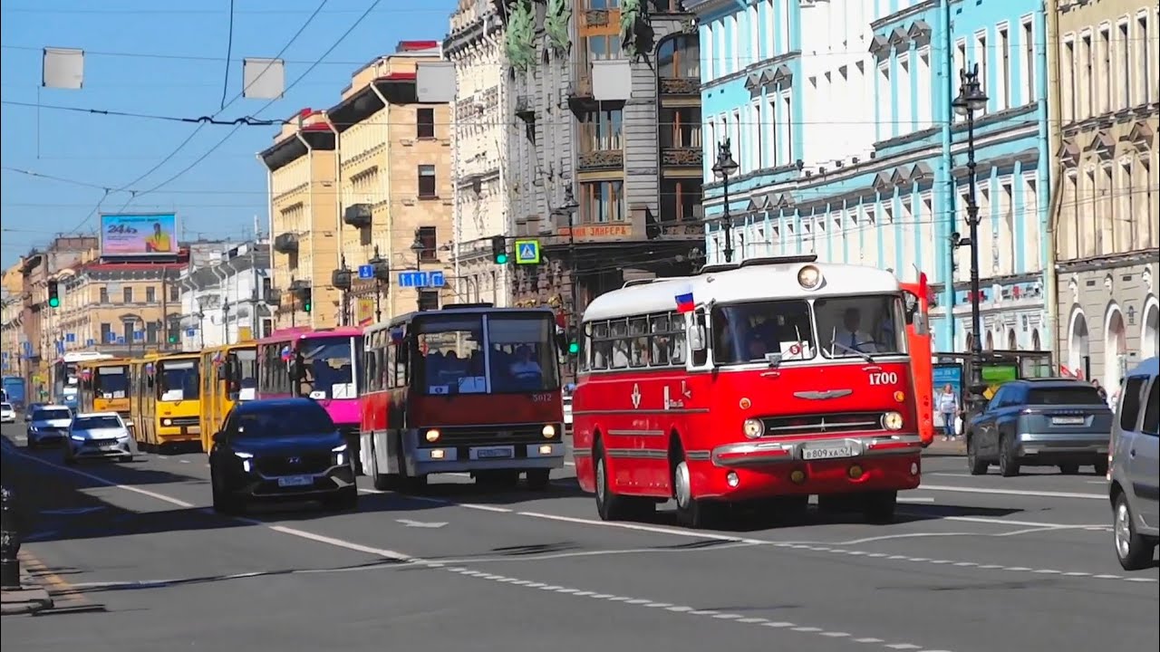 Парад ретро-транспорта | V Международный транспортный фестиваль 