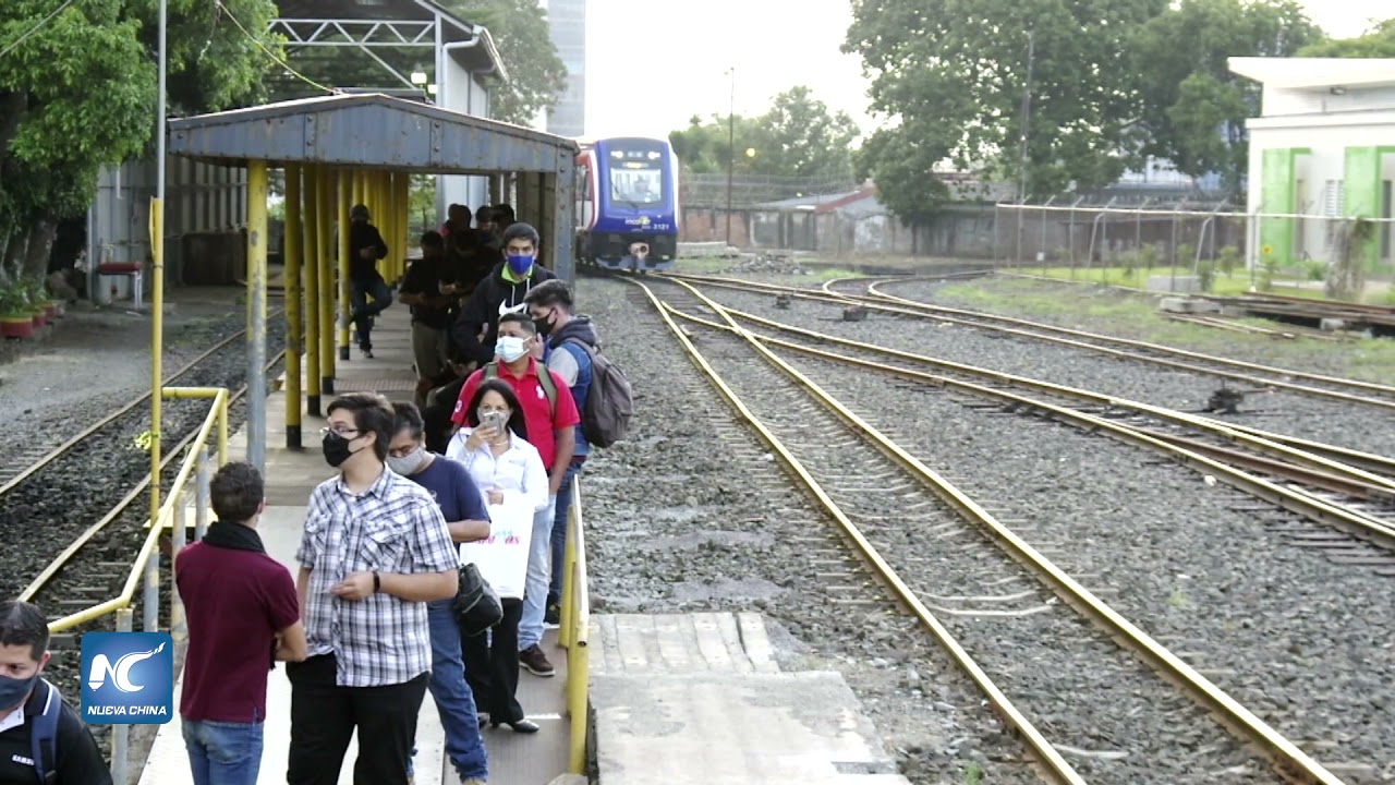 Modernos trenes chinos entran en funcionamiento en Costa Rica