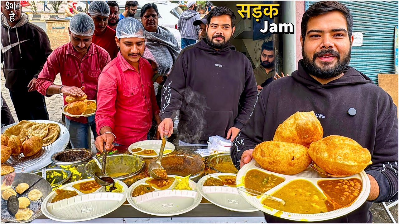 60/- Pehalwan ji ka HIGHEST Selling Traffic Jam Nashta 😍 Street Food India