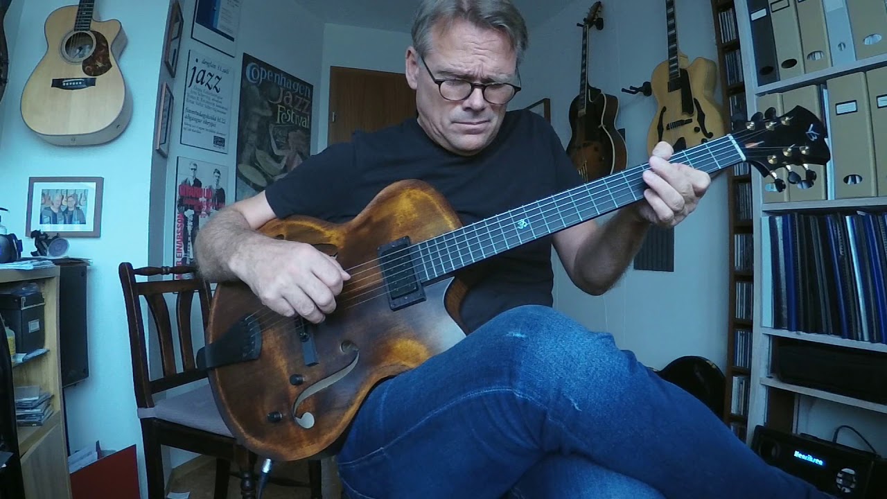 Victor Baker Guitar 15