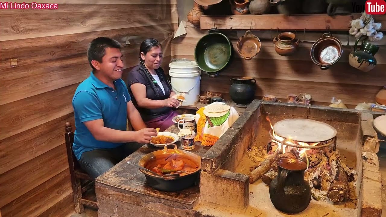 😊😊😋Así prepara mi Mamá estos ricos Camochayotes en salsa roja