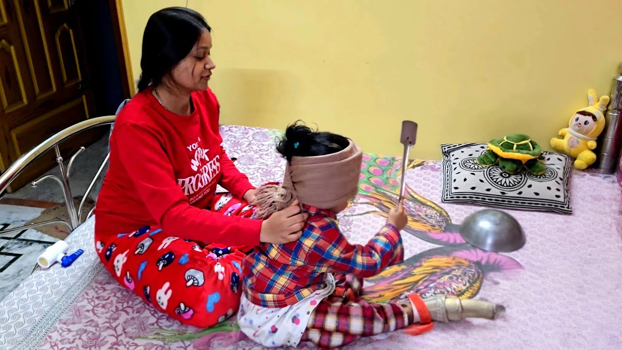 Pipi & Vaijhi Blindfold Challenge 😜 | Bengali Family Vlog