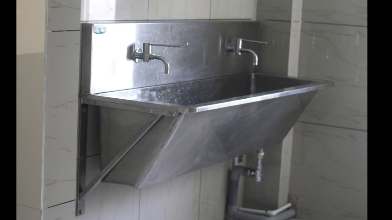 Scrub sinks