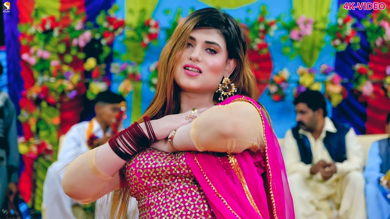 Na chars Da Na Sharab Da , Urwa Khan Latest Dance Performance Girot Show 2023
