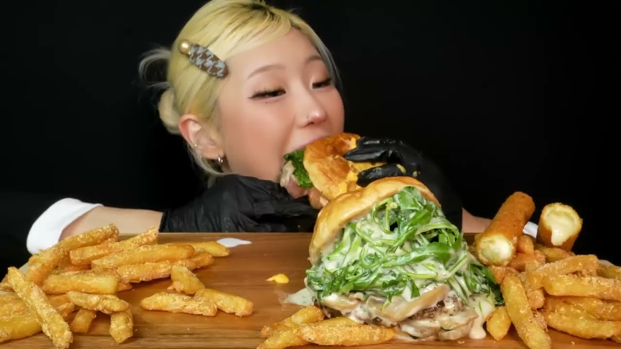 MUKBANGERS AND THEIR FAT JUICY BURGERS