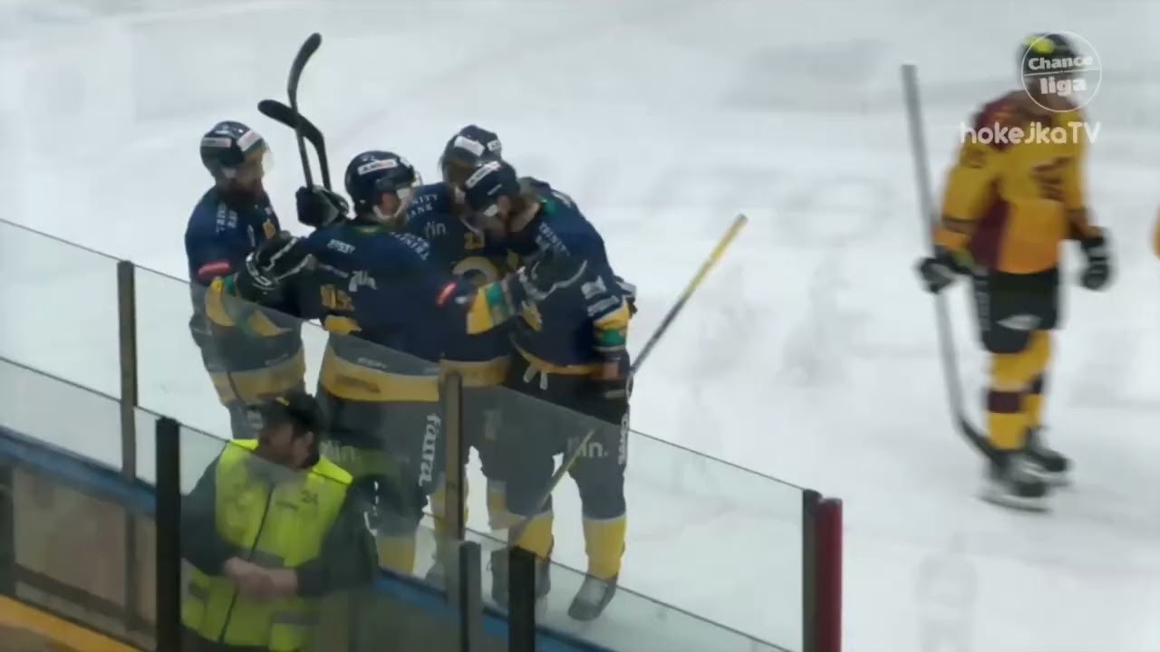 VELK&Yacute; N&Aacute;VRAT PETRA HOL&Iacute;KA 2+1 v prvn&iacute;m z&aacute;pase v chance lize