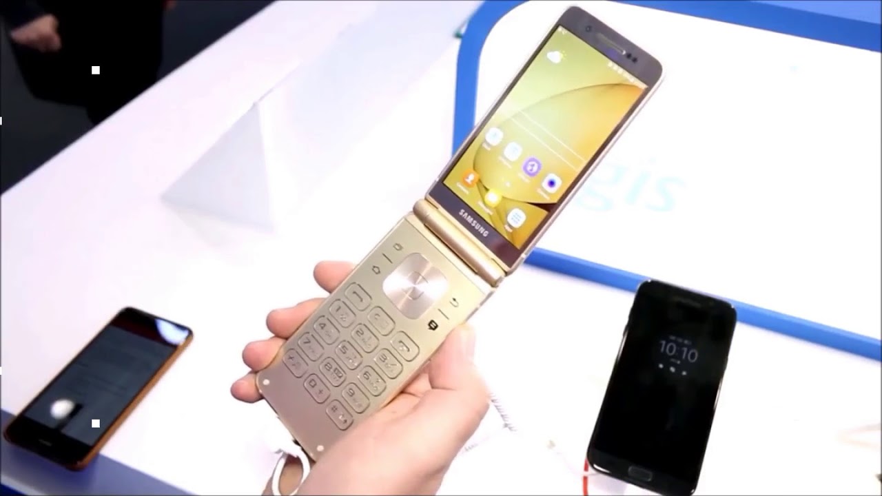 نظرة سريعة على هاتف سامسونج Samsung W2018 بشاشتين القابل للطى