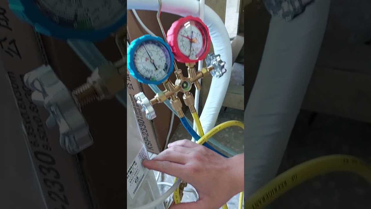 分離式冷氣機410R-32國中三年級每週六4節100小時的課程四個品牌一人一台重覆練習沒有理論