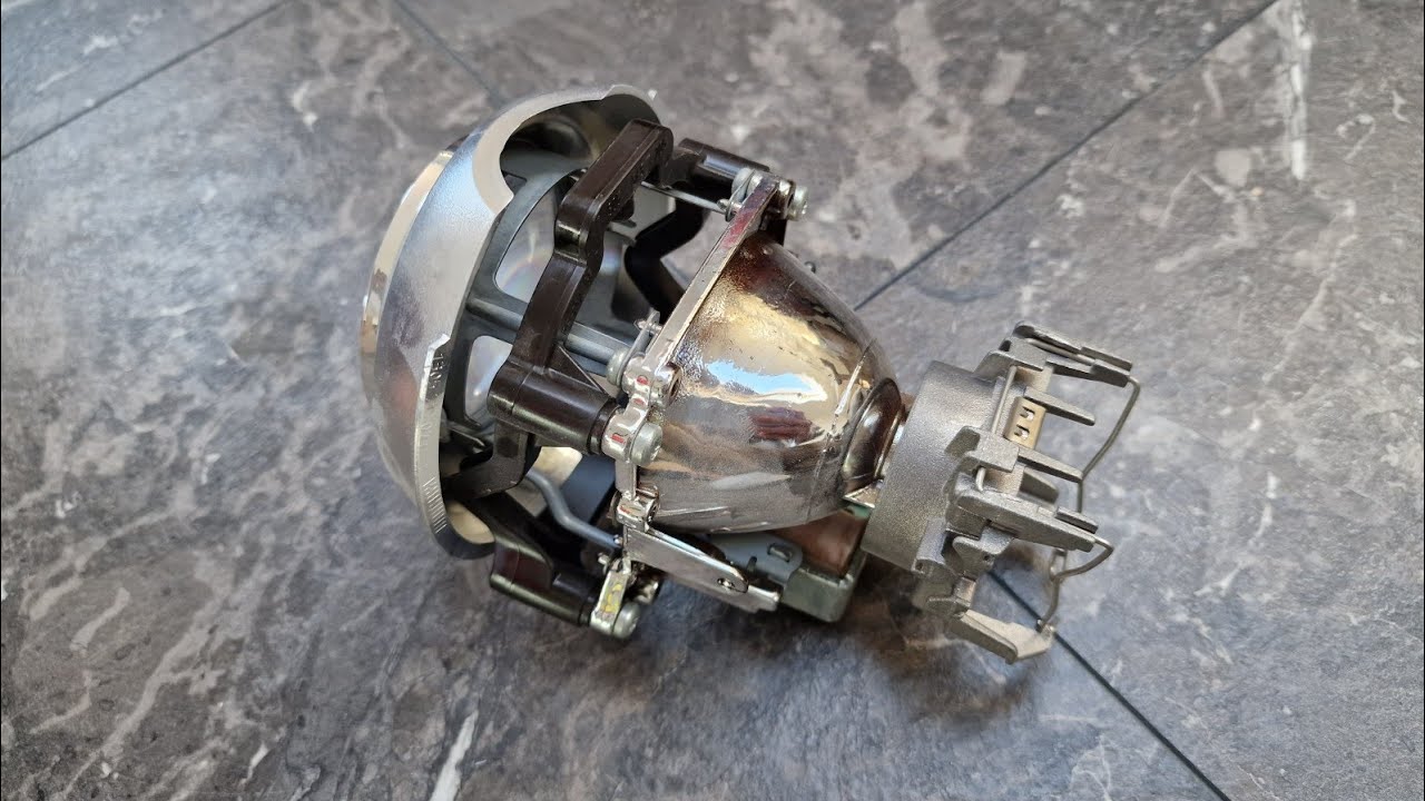 audi a4 s4 b7 bi-xenon headlight projector - high and low beam shutter