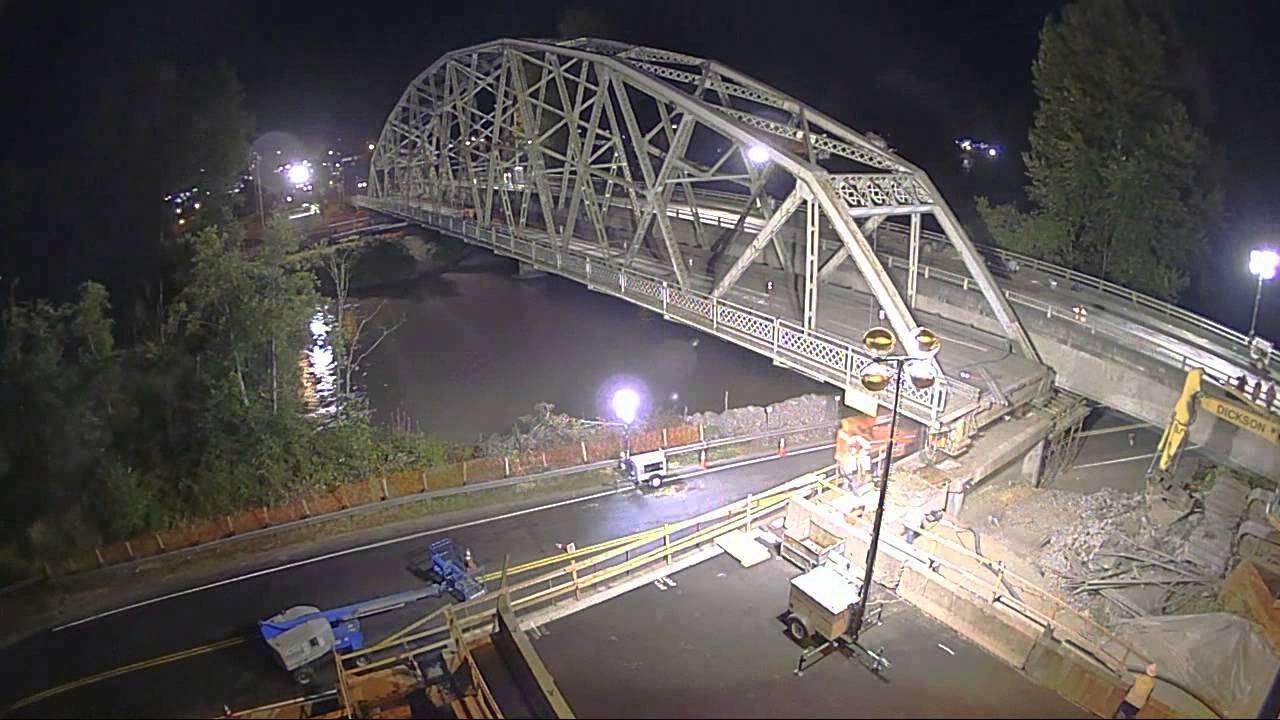 SR 167 Puyallup River Bridge Move