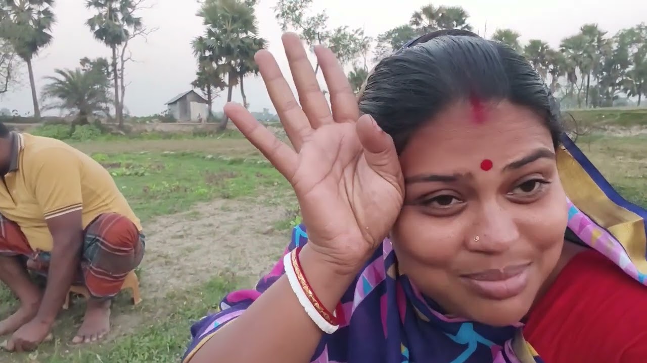 দাদা শ্বশুরবাড়িতে এসে গরুর ঘাস কাটতে ব্যস্ত 🌿🐄