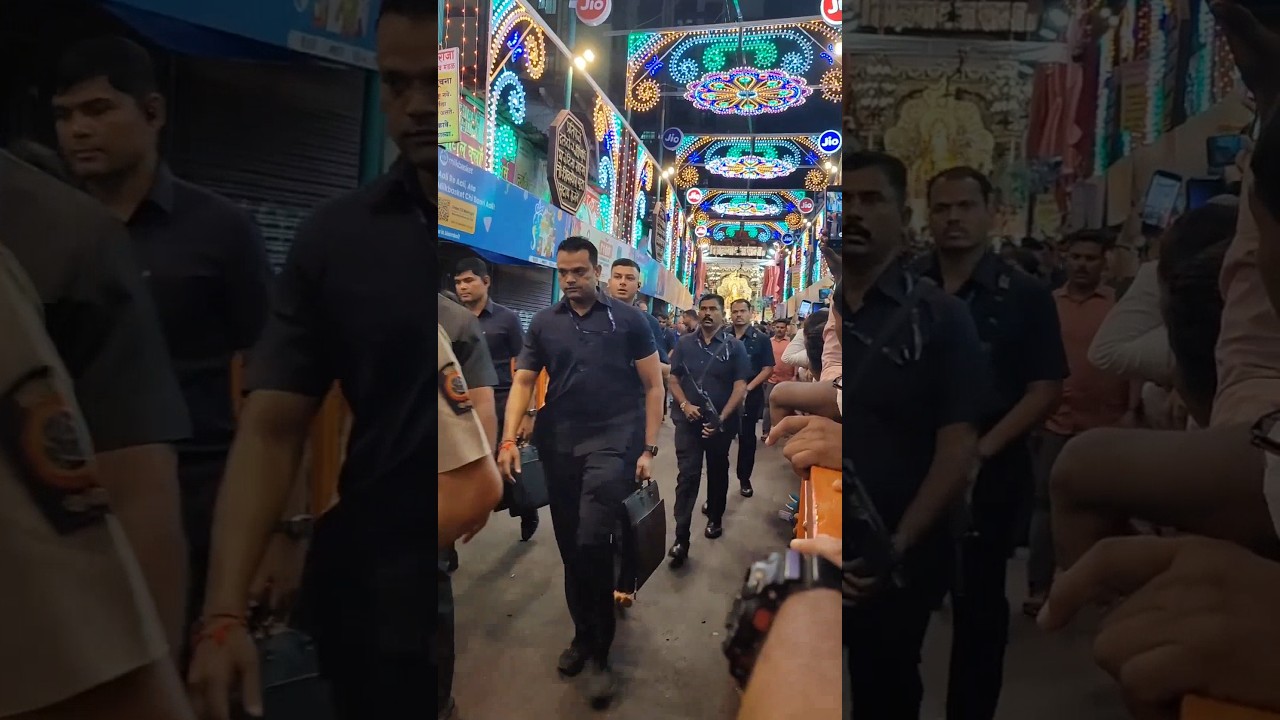 Mukesh Ambani Z+ Category Security Team Along With Mumbai Special Protection Team #mumbai #shorts