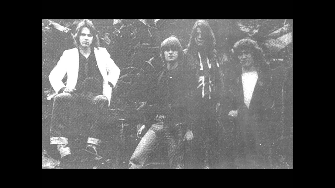 Alverna Gunn - Mad Dog