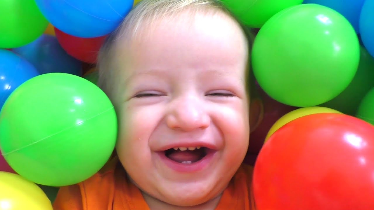 Baby Got Hurt Song for Kids with Katya and Dima