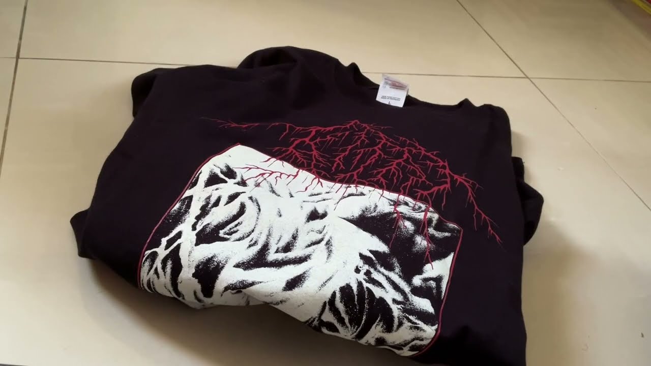 Buka Kemas: Kaus Kilat Bojakrama dari Kirana Music Merch