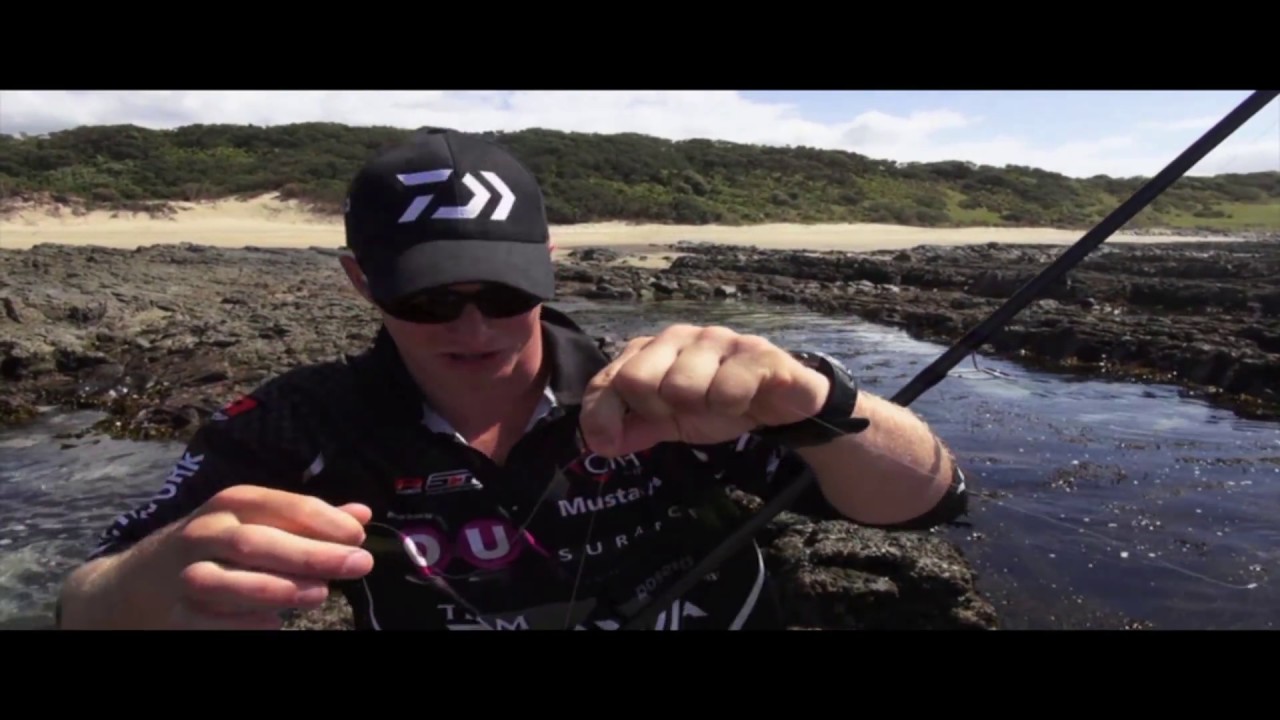 Scratching for Edibles south of Mazeppa Bay | ASFN Rock & Surf
