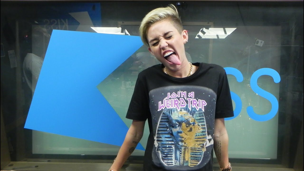 Miley Cyrus at KISS FM (UK) pt 1 with Rickie, Melvin & Charlie