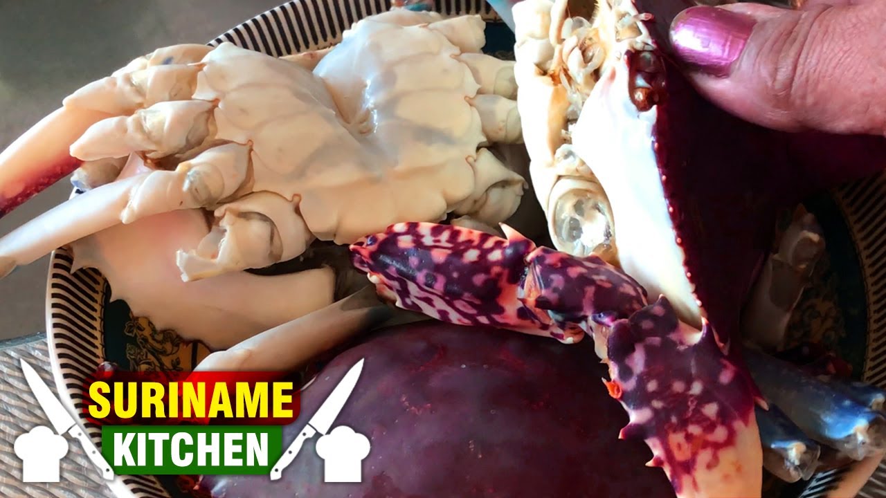 Krab Soep Met Antrua Aroei & Oker | Crab Soup With Eggplant Taro Root & Okra | Suriname Kitchen