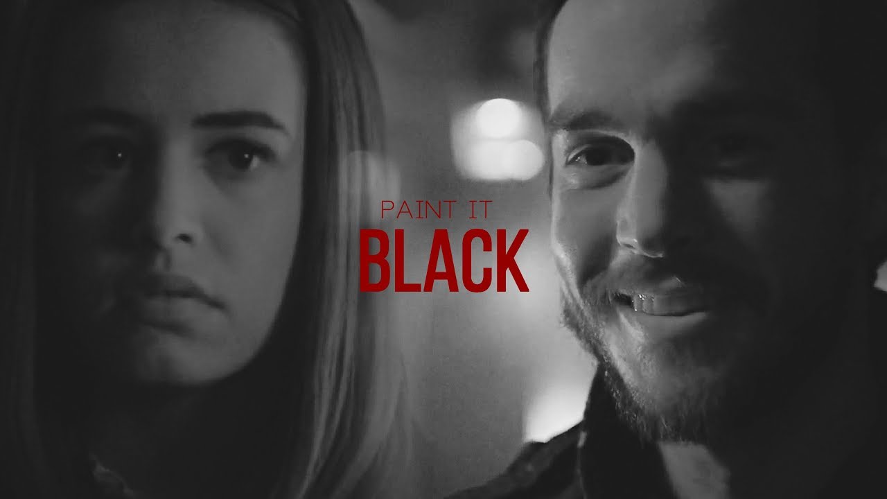 ► Josie & Kai | Paint It Black