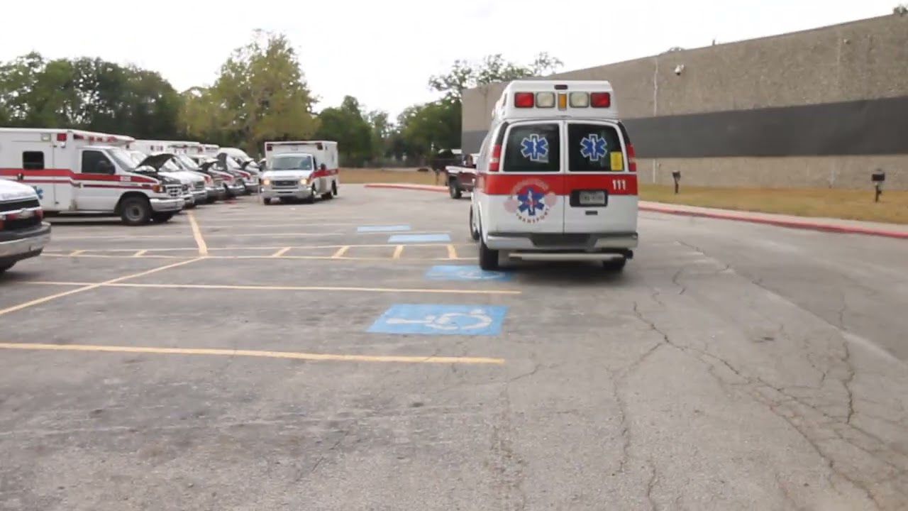 LOT 12 - 2007 CHEVROLET EXPRESS AMBULANCE