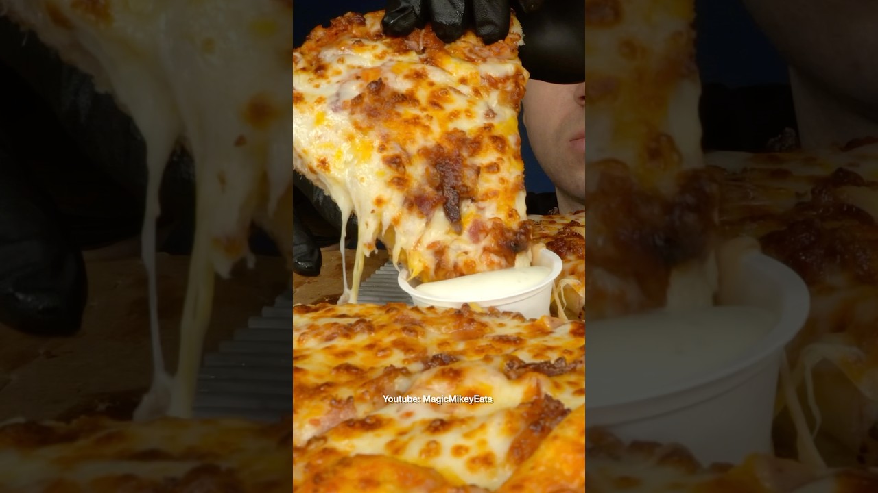Domino&rsquo;s Pizza, with too much Cheese? #asmr #mukbang #pizza