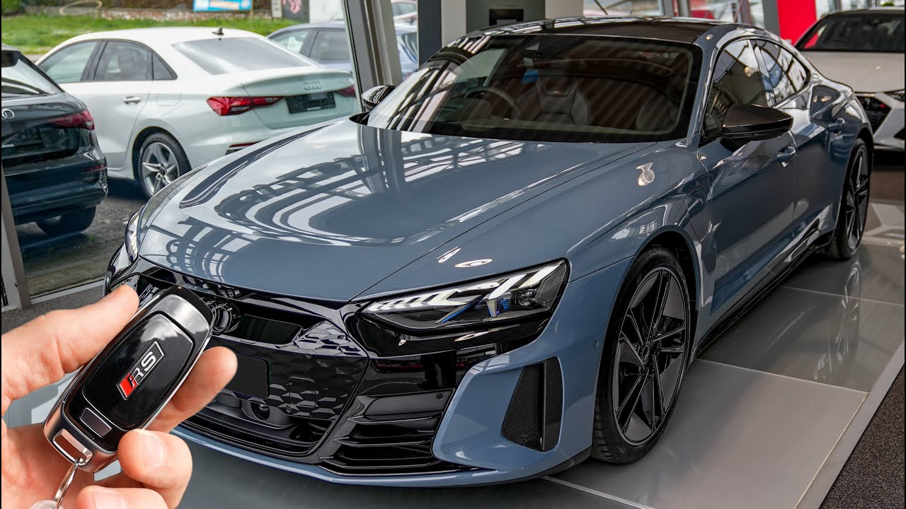 2021 Audi RS e-tron GT (598hp) - Sound & Visual Review!