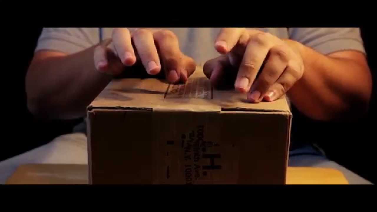 ASMR - Cardboard Sounds 2 (Binaural 3d sound)