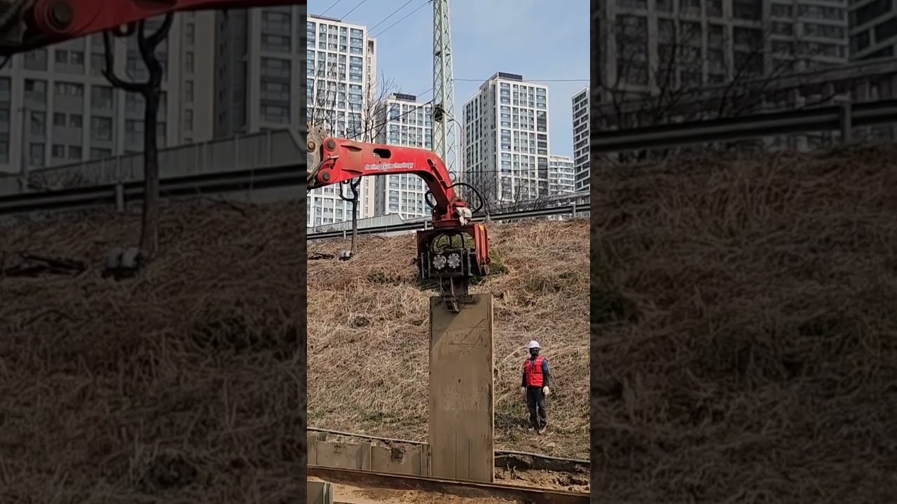 1.2 meter width sheet piling with Sterling Auto-Tilt Vibro Hammer SH30T #sterlingtechnology