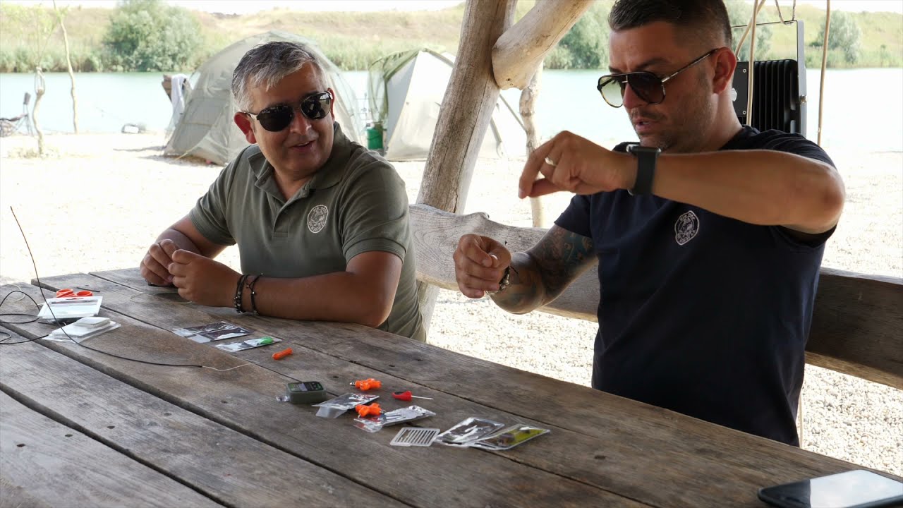Ajunsi la Monster Carp Lake peste noapte