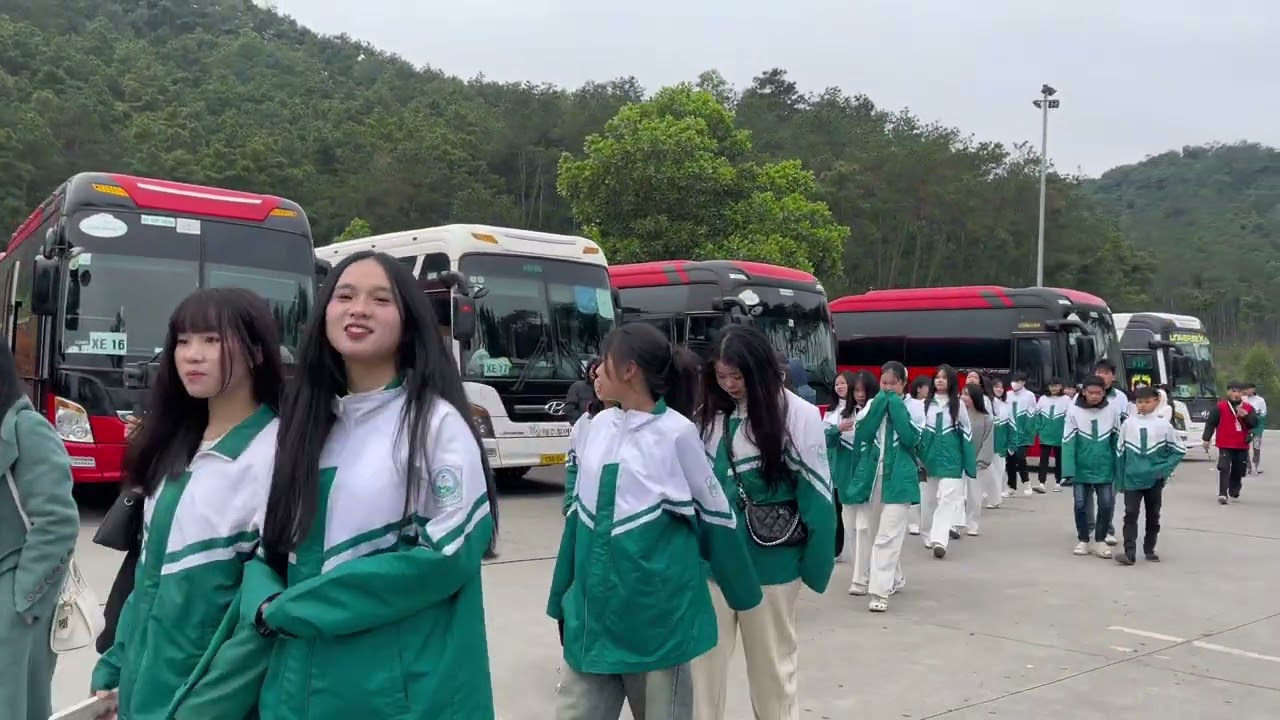 xe 02 Trường THPT Trần Phú - tham gia chương trình trải nghiệm năm học 2025 - 2026