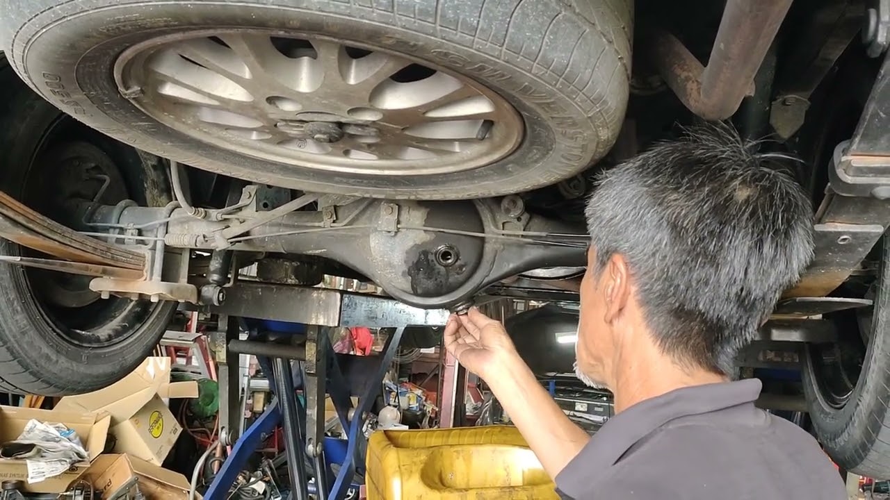 Axle gear Toyota unser rosak,  kos tinggi ni #automobile .