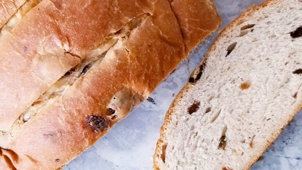 Antiguan Bun Recipe | Spiced Raisin Bread