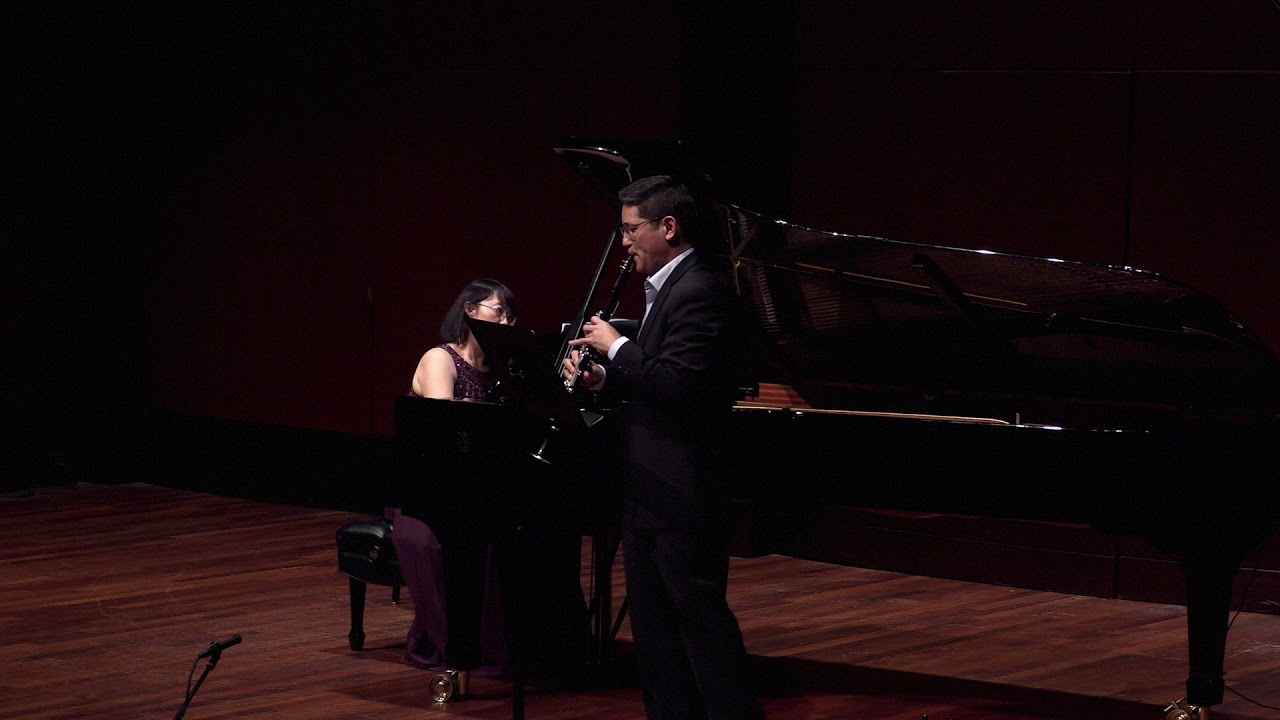 Three Intermezzi, Op  13 for Clarinet and Piano, Andante espressivo