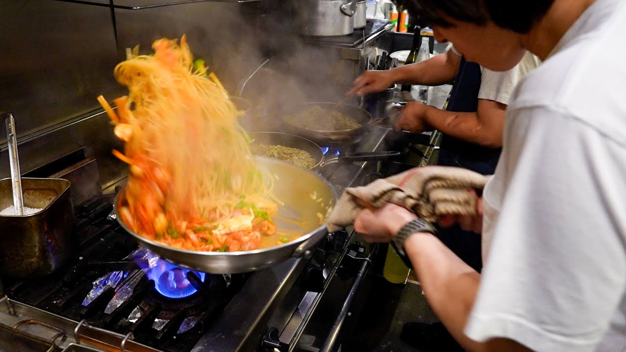 9人前の料理を同時に仕上げる