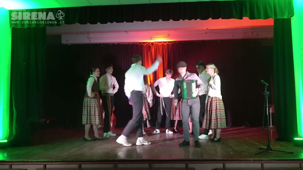 Rokiškio Romuvos gimnazijos karnavalas 2024 12 20
