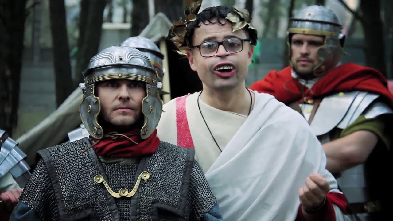 VIII Płocka Noc Kabaretowa - B&oacute;jka w legionie - 1 i 2 maja w TVP2