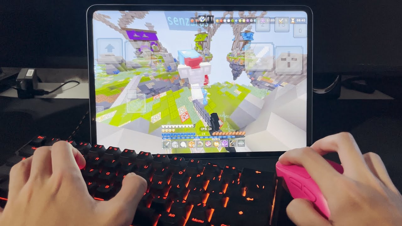 Hive Skywars With Handcam on KEYBOARD & MOUSE (Best Player)