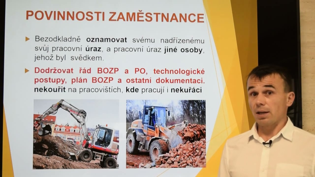&Scaron;kolen&iacute; obsluhy strojn&iacute; mechanizace - Strojn&iacute;ci