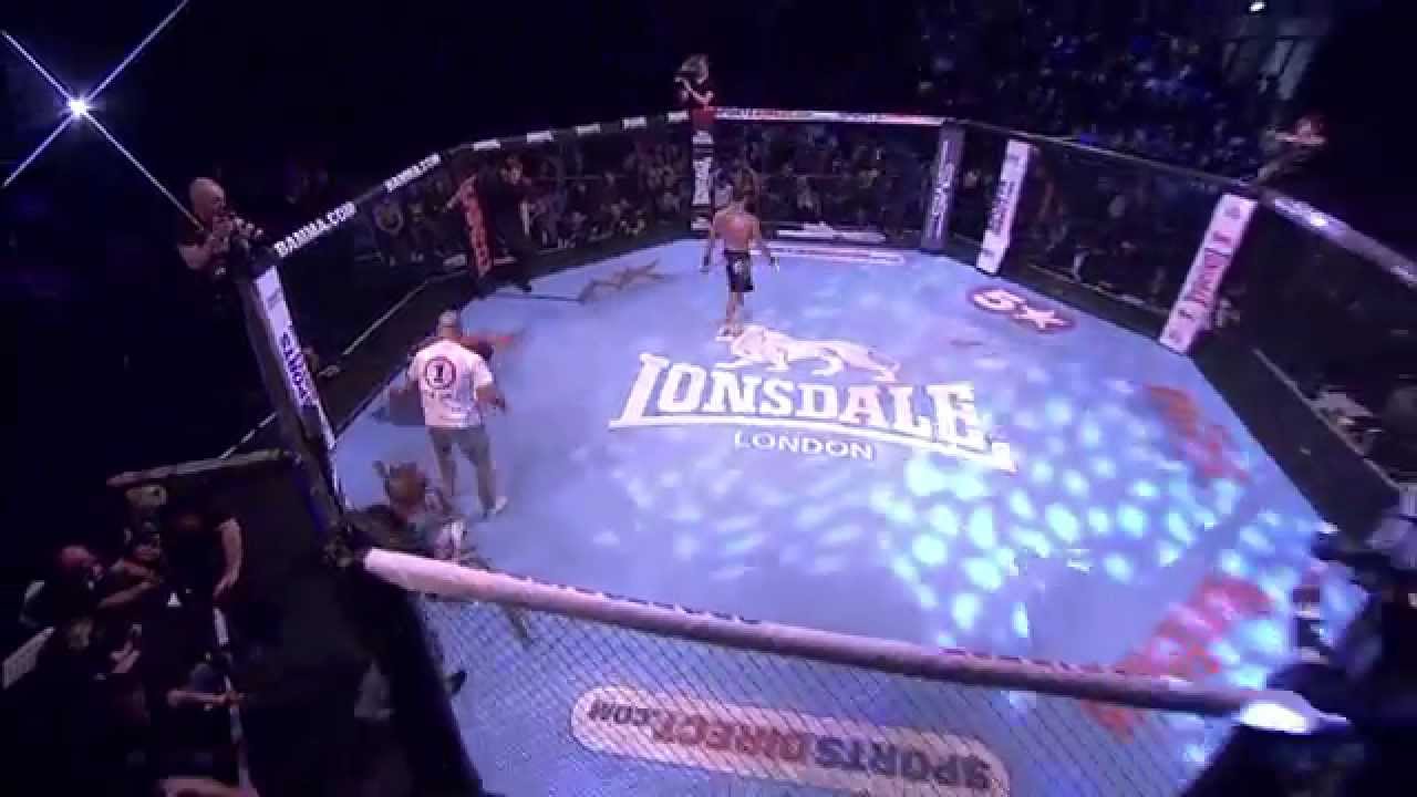BAMMA 15 (Main Card) Tom 