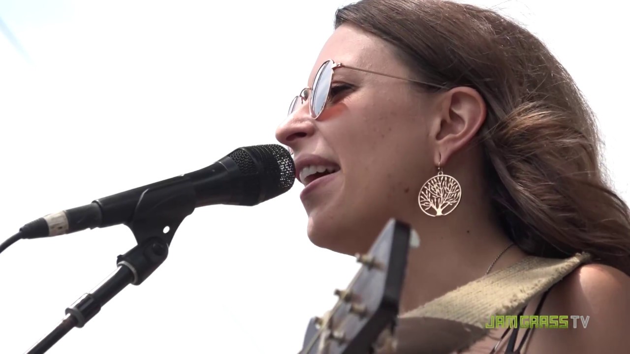 Lindsay Lou - Go There Alone - 2018 Blue Ox Music Festival