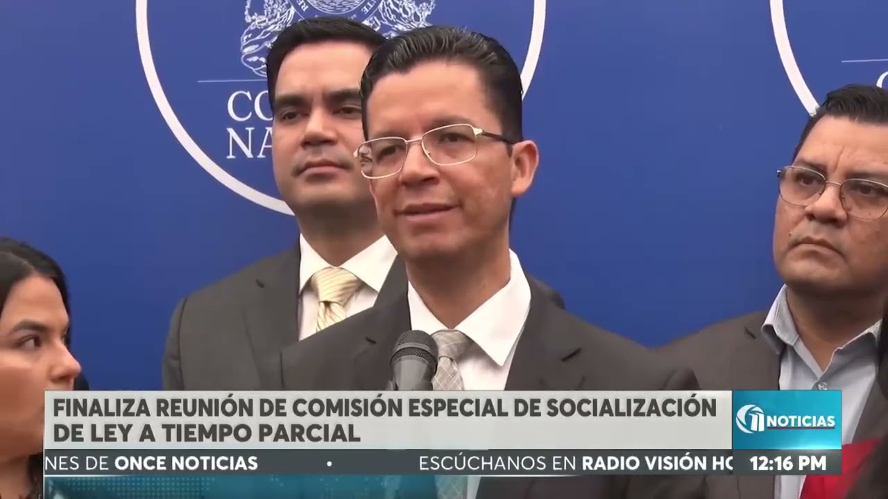 Finaliza reunión de comisión especial de socialización de ley a tiempo parcial.