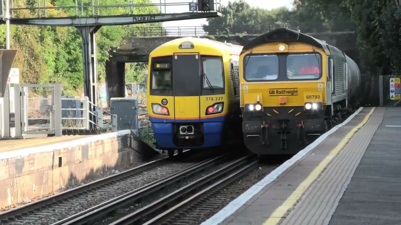 Trains at Wandsworth Road 21/09/24 (inc. 66793 & Class 73s on test train!)