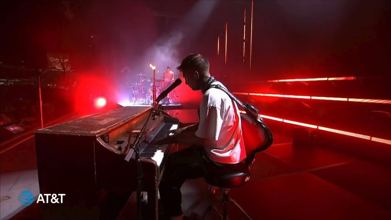 twenty one pilots - Seven Nation Army (The White Stripes cover)