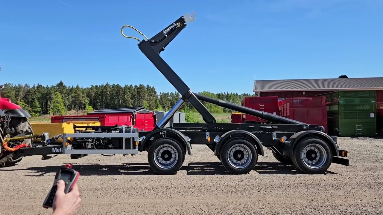 Metsjö MetaFlex 60-75 with axle distance cc1810 and automatic steering | Radio hydraulics and Crane
