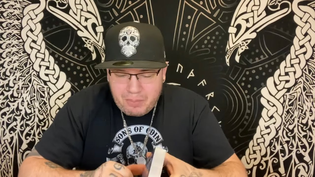 SCORPIO ♏️ “YOU KNEW THEY WOULD BE BACK” February 2022 monthly Tarot love reading