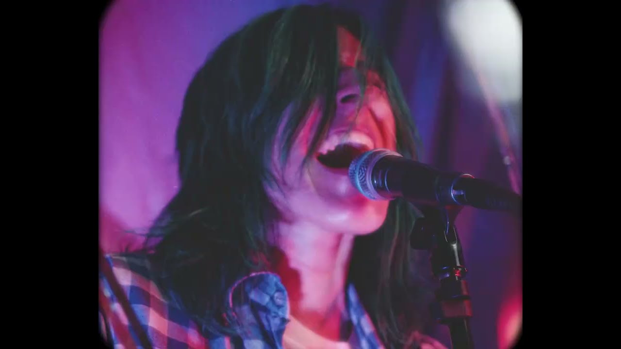 PÉGALES FUEGO | Las Sexpeares | VIDEOCLIP