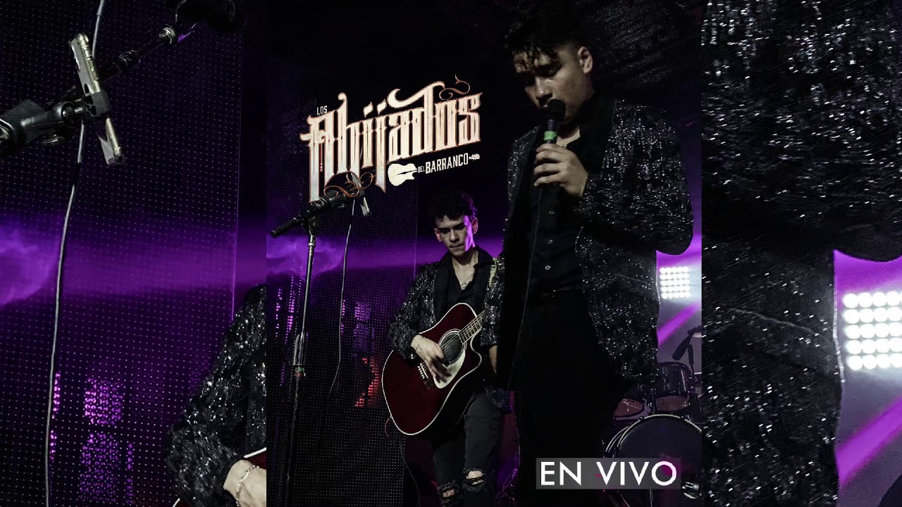 Los Ahijados Del Barranco - El Sinaloense, A Quien No Le Gusta Eso (Poppuri En Vivo)