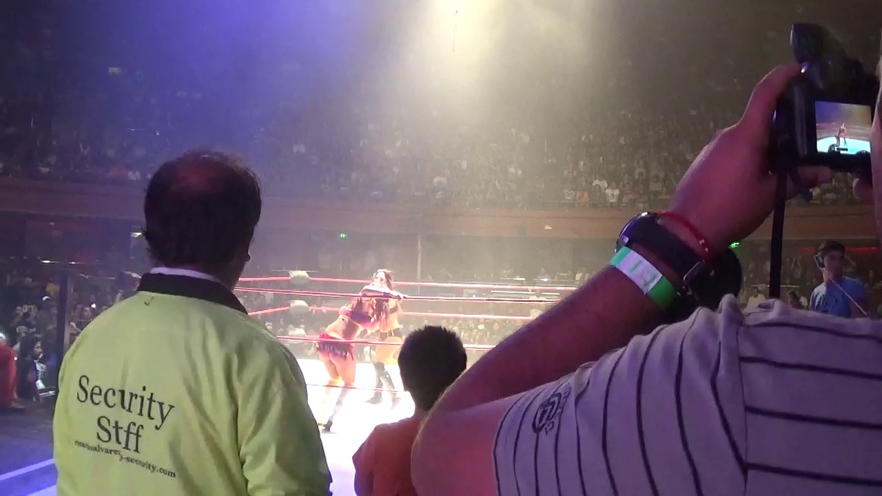 2/FATAL DESTINY (Santana garrett VS Ivelisse velez)